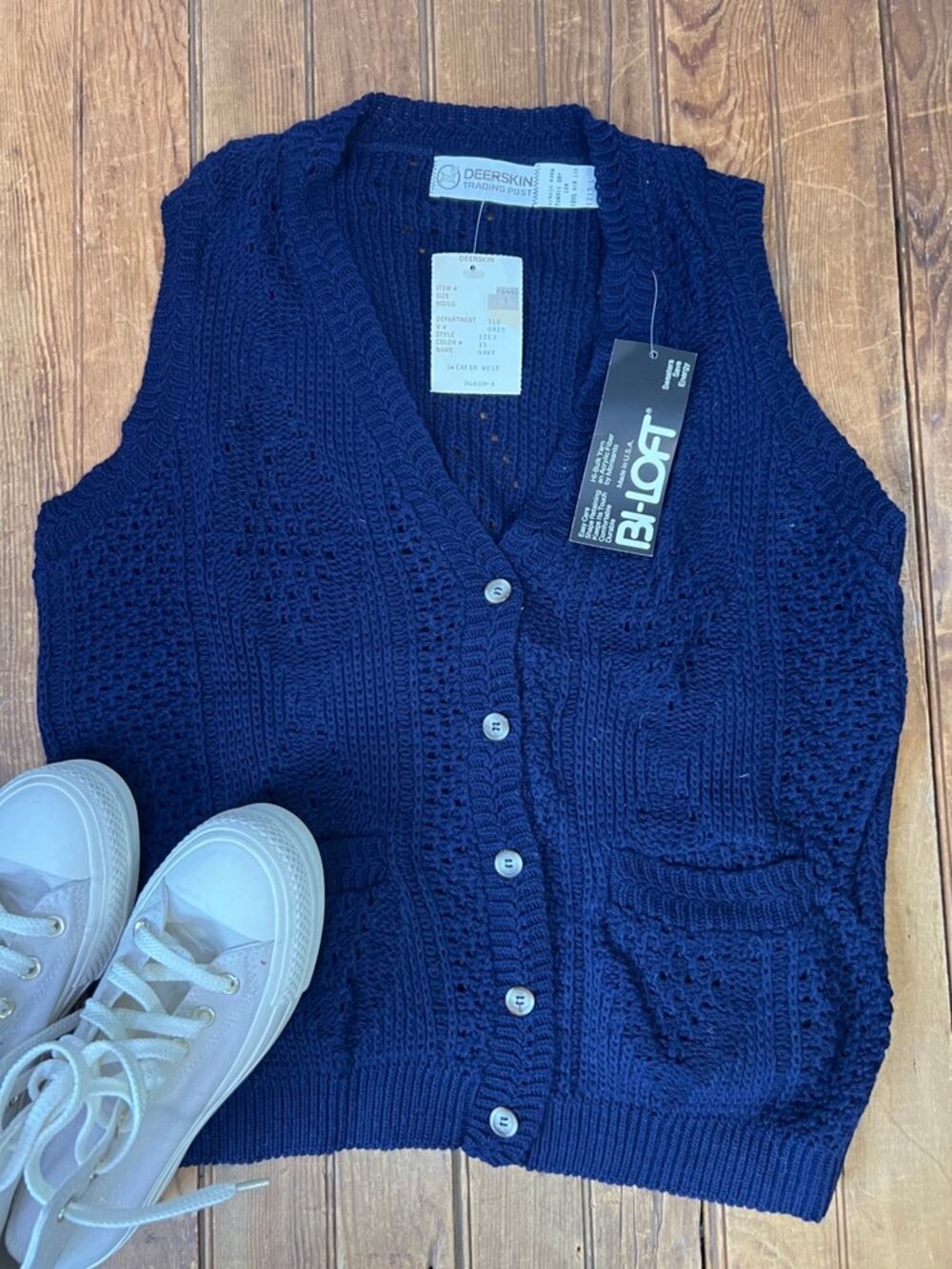 Vintage 80s Women’s knit vest Navy Knit Button-Front Deerskin Trading Post NWT